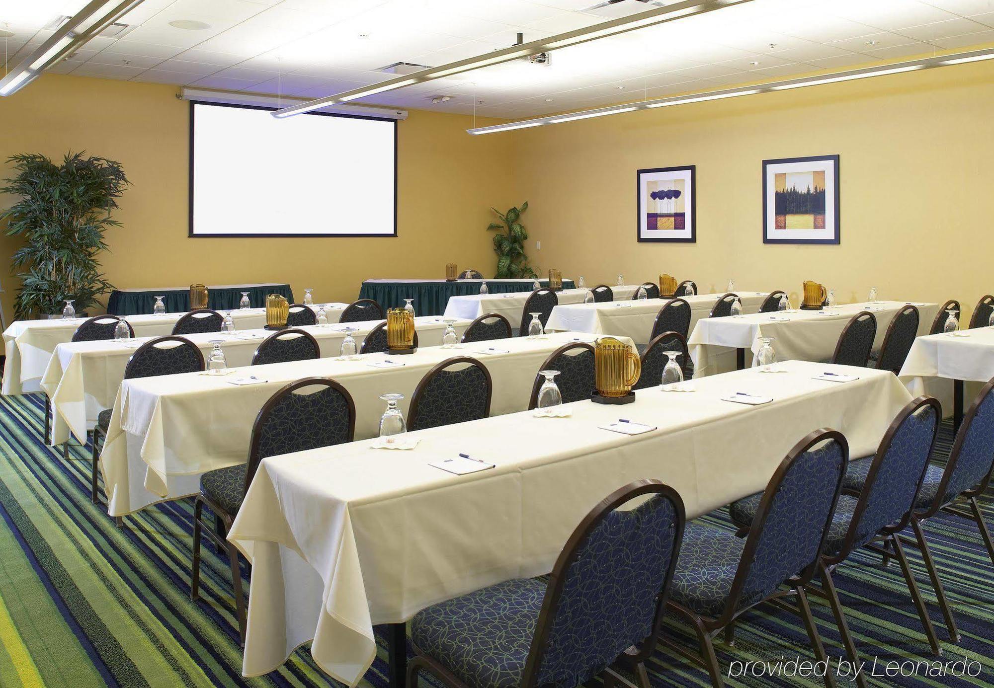 Fairfield Inn & Suites By Marriott Cleveland Beachwood Konforlar fotoğraf
